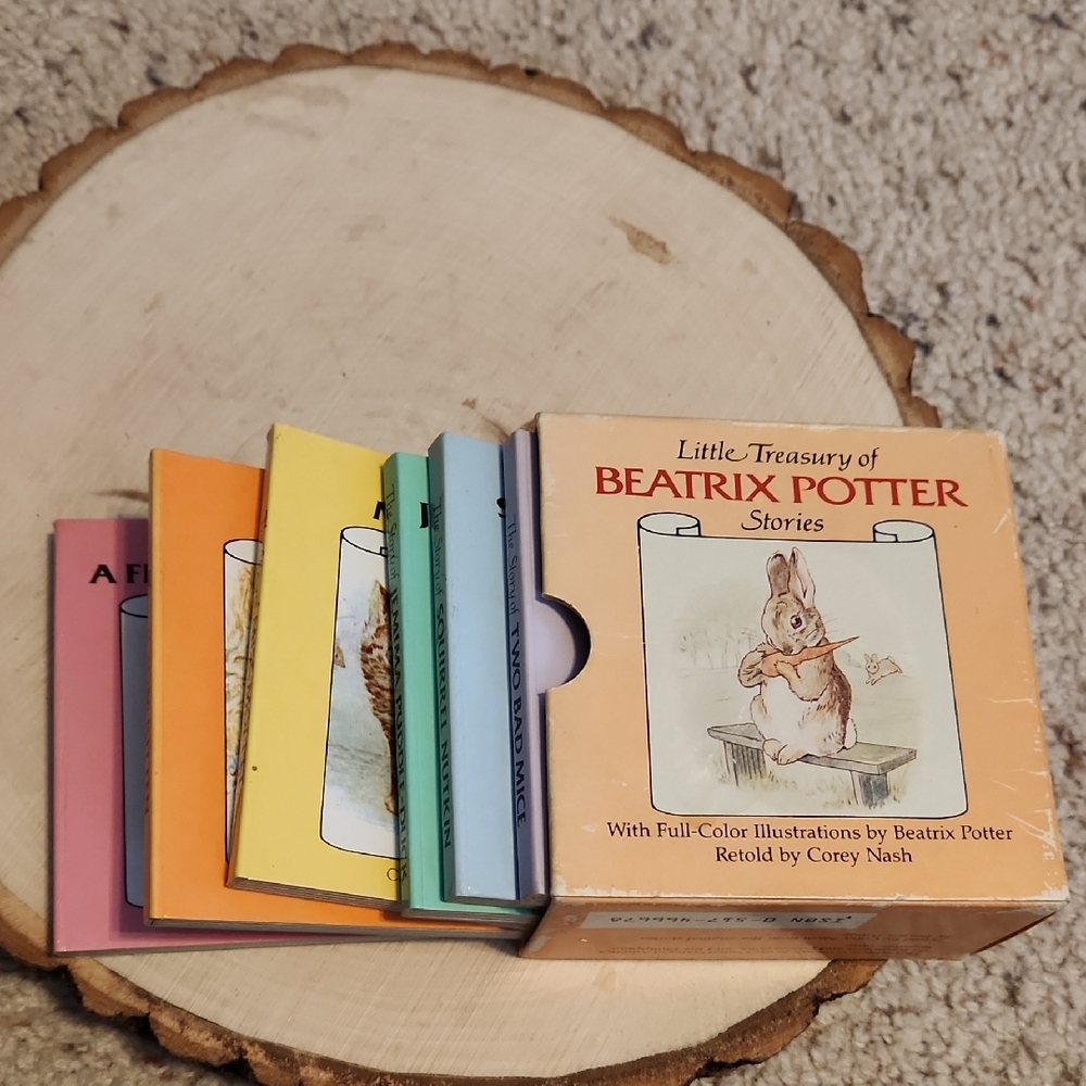 Little Treasury Beatrix Pottrr Stories 6 Small Board Books 1985